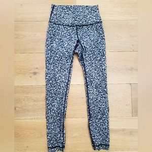 Lululemon Luxtreme  7/8 Leggings